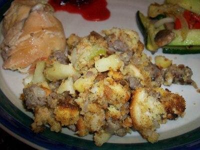 Turkey Trimmings: 50 Amazing Thanksgiving Side Dishes Corn Bread with Apple Stuffing