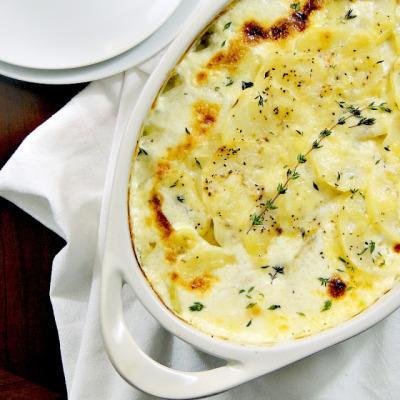 Turkey Trimmings: 50 Amazing Thanksgiving Side Dishes Gratin Dauphinois (Au Gratin Potatoes)