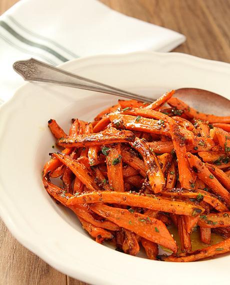 Roasted Carrots with Honey, Rosemary and Thyme