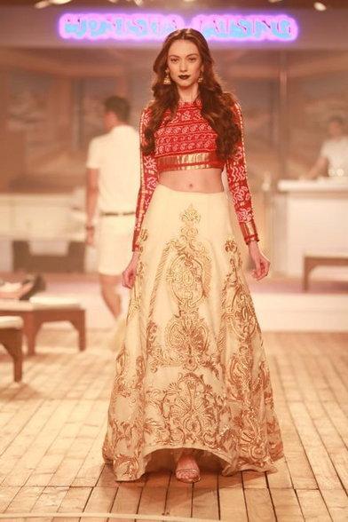 Six Stylish Diwali Outfit Ideas for Smart Festive Look road2beauty