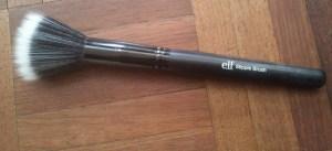 Contouring/Highlighting: What the Pro Makeup Artists Do… DSC_5213-e1366486402445