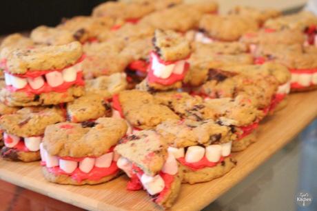 Halloween Teeth Cookies