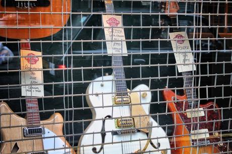 In & Around #London: Disappearing Denmark Street