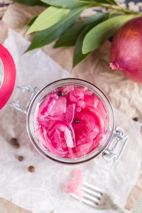 Kitchen Basics: Quick Pickled Onions