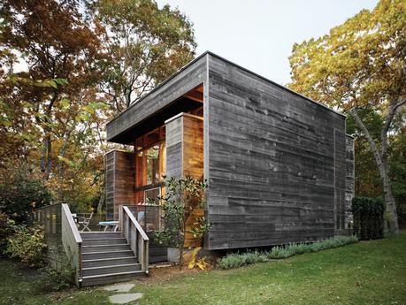 Renovation of Henry Bates house in Amagansett, New York, Hamptons