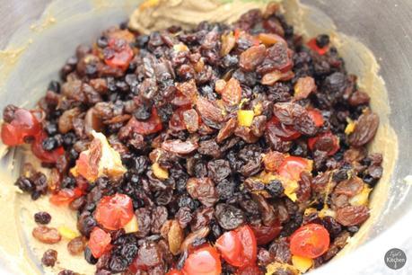 Simple Christmas Cake Simple Christmas Cake