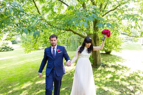 Bride & groom under willow tree Langar Hall Wedding Photography