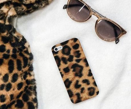 Coolest Ways To Make Your Phone Look Stylish