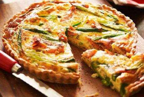 Smoked Salmon And Asparagus Quiche