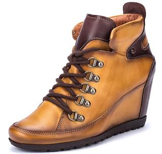 Shoe of the Day | Pikolinos Amsterdam Wedge Ankle Boots
