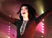 Carly Jepsen Keeps Real Irving Plaza [Photos]