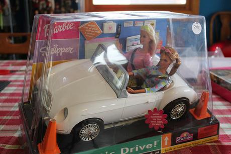 Let's Drive Barbie and Skipper 2 Pack