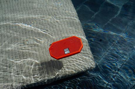 The Pack List: Altec Lansing Mini H2O Bluetooth Wireless Speaker