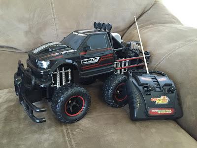 Speed Spark 6x6 Electric RC Monster Truck Review