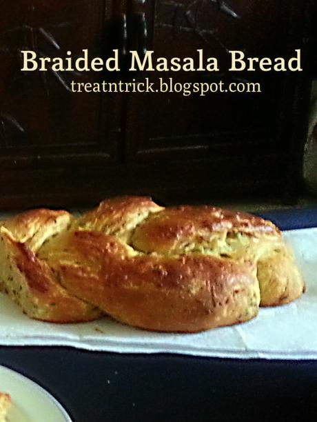 Braided Masala Bread Recipe @ treatntrick.blogspot.com