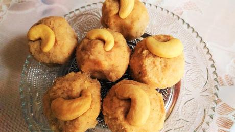 Accidental Vermicelli Laddoo with Coconut
