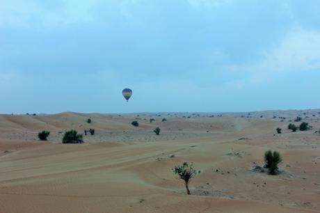 dubai desert at dawn