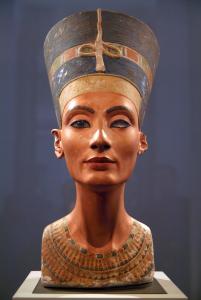 The famous bust of Nefertiti (on display in Berlin) figures in the story.