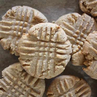 Classic Peanut Butter Cookies