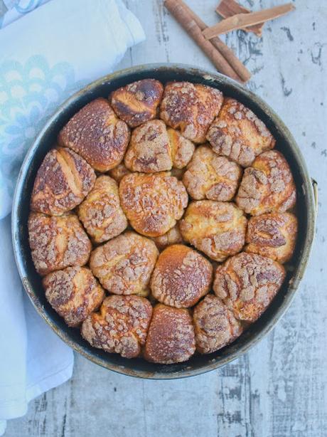 Cinnamon Bread with Cream Cheese Glaze