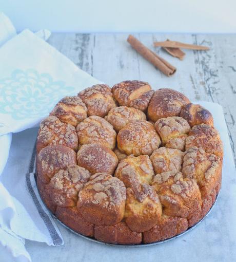 Cinnamon Bread with Cream Cheese Glaze