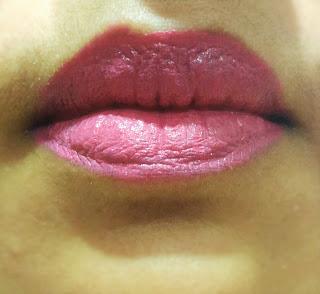 Nelf USA Velvet Touch Lipsticks in Stealing Pink & Diva Review,Price