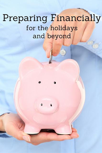 Preparing Financially for the holiday season and beyond! Check out these tips and get a head start on next year!! #RegionsGreetings #ad