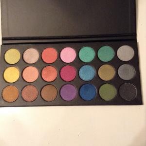 WHAT I AM CURRENTLY CRUSHING ON…NOVEMBER