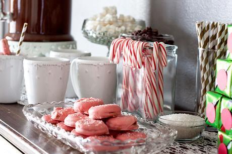 Holiday Party Idea With Hot Chocolate Bar & Advent Calendar DIY