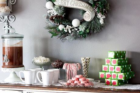 Holiday Party Idea With Hot Chocolate Bar & Advent Calendar DIY