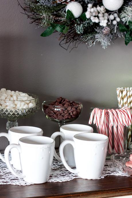 Holiday Party Idea With Hot Chocolate Bar & Advent Calendar DIY