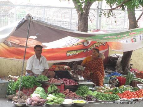 rain relents .... SYMA continues relief work at rain affected places - day 4