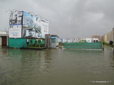 rain relents .... SYMA continues relief work at rain affected places - day 4