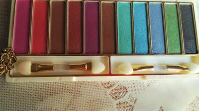 Miss Claire 11 Eyeshadow Palette No.2 Review Swatches