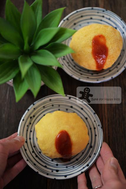 Little Chick Omurice オムライス Onigiri おにぎり