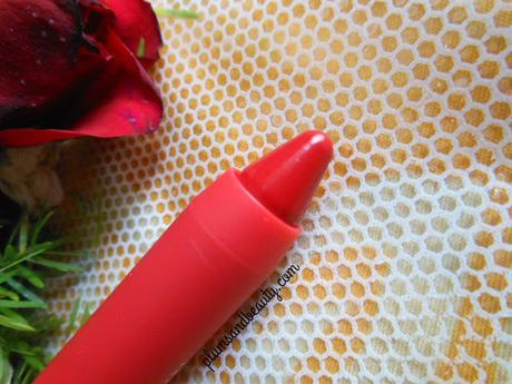 Lakme Absolute Lip Pout Matte Tint - Raving Red : Review, Swatch, Look
