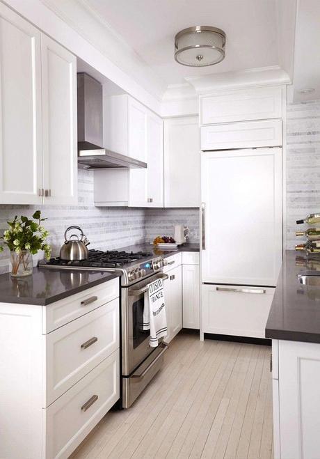 Before and After: A Drab NYC Apartment Gets a Mod Makeover via @domainehome: 