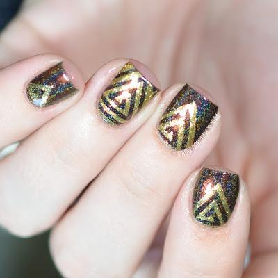 Whats Up! Triangle Swirl Nail Vinyls