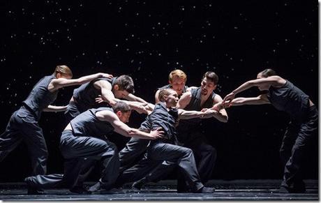 Emilie Leriche, Michael Gross, Florian Lochner, Andrew Murdock, Jacqueline Burnett, Kellie Epperheimer and Jesse Bechard in Hubbard Street Dance Chicago's Winter Series performance of 
Solo Echo by Crystal Pyte


. (photo credit: Todd Rosenberg)