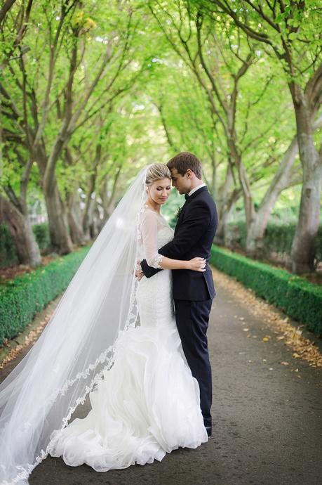 Nathan & Breanna. An Elegant Palmerston North Wedding By Toni Larson