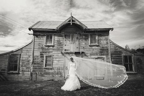 Nathan & Breanna. An Elegant Palmerston North Wedding By Toni Larson