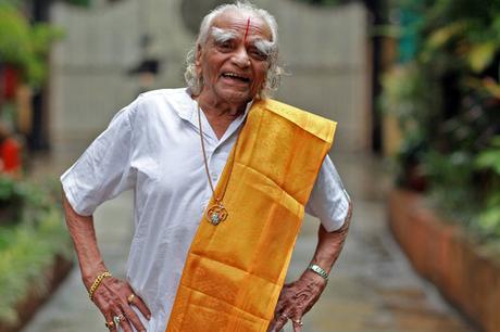 Google Doodle on BKS Iyengar - the Yoga legend