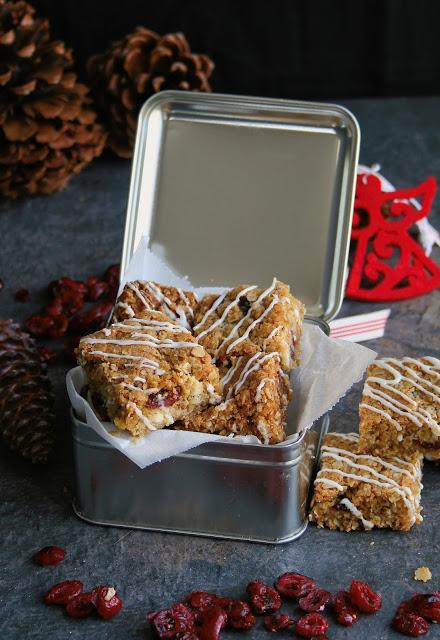 Cranberry and White Chocolate Crunchies