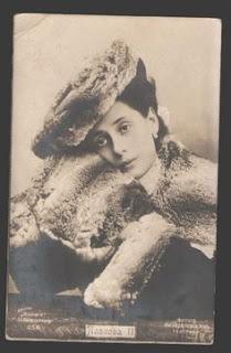 Tuesday 15th December - Too Posh for Pockets