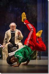 Review: Twist Your Dickens or Scrooge You! (The Second City and Goodman Theatre, 2015)