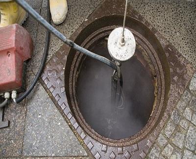 Drain Cleaning – Snaking Vs. Water Jetting high pressure water jetting