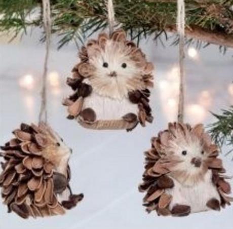 Top 10 Festive Things To Make With Pine Cones