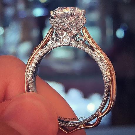 Raymond Lee Jewelers Venetian engagement ring