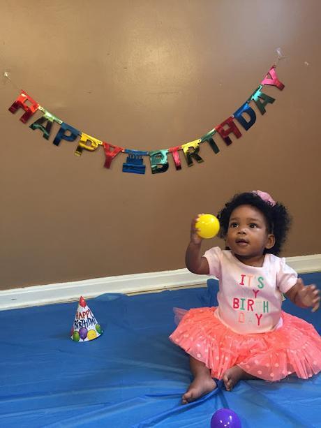 3 Ways to Entertain a Toddler with Plastic Balls