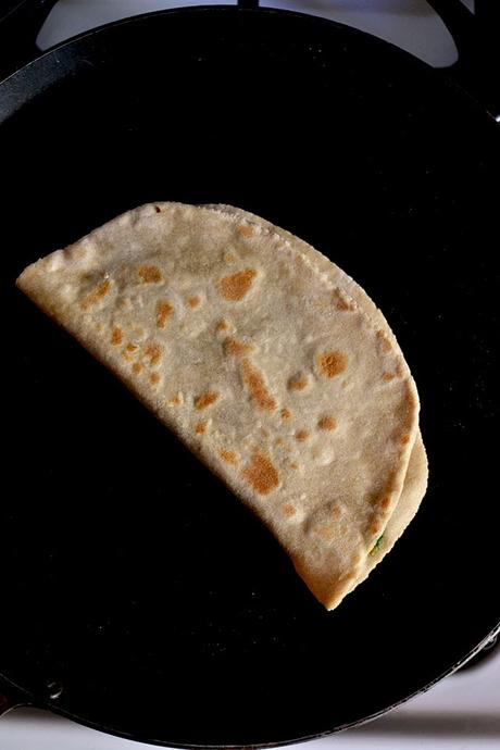 Palak Paneer Paratha